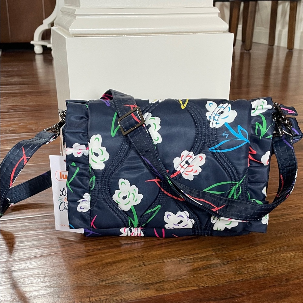 Lug Conga Women's Bag - Bright Floral -NWT!!